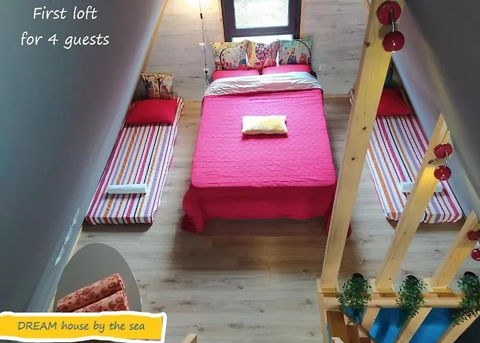 Dream House By The Sea In Cocoland Dağ evi Epanomi